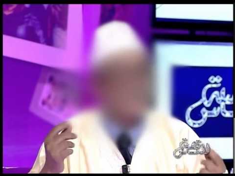 عدت لبيتي مبكراً لأصدم بخيانة زوجتي وردة فعلها