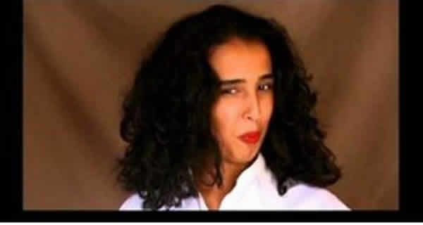 حماقة