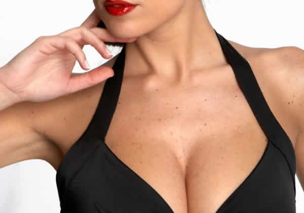 وصفات طبيعيّة لتكبير الثدي
