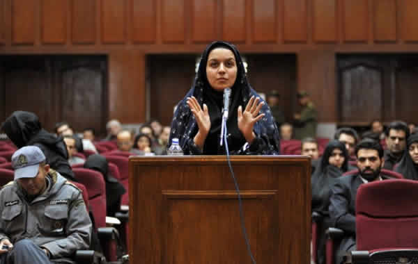 نص رسالة الإيرانية "ريحانة" إلى أمها قبل إعدامها بتهمة قتل رجل حاول اغتصابها