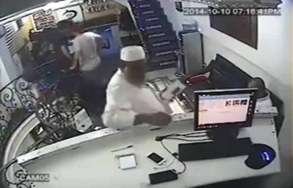 سرقة احترافية من طرف بولحية