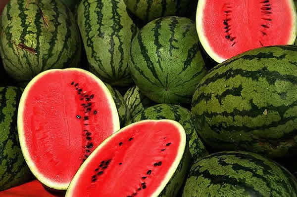 فوائد البطيخ الاحمر